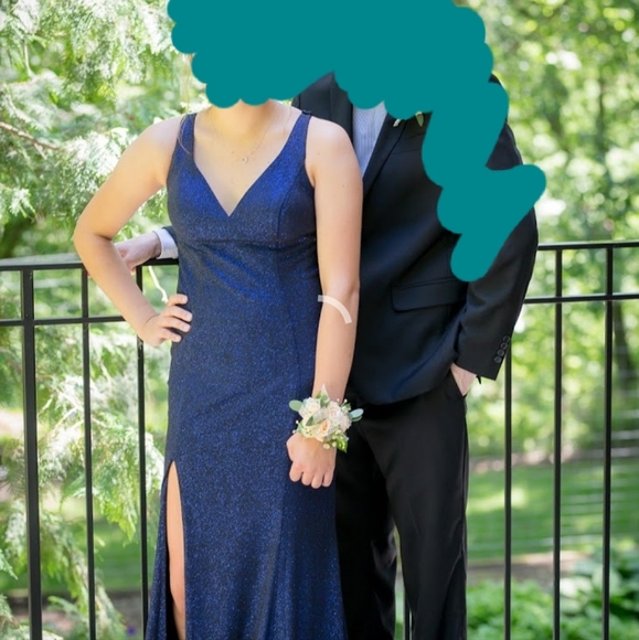 Prom Dress size 5/6 Dave and Johnny - Picture 2 of 4